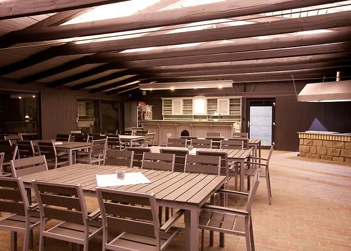Master Horse Club - Hotell 3*